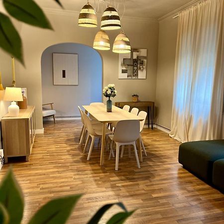 Sagrada Familia Secret Apartment Barcellona Esterno foto